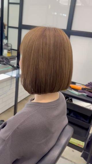ショート カラー Litmus hair salon所属・二子玉川/脱白髪染 /髪質改善/ソーエンのヘアスタイル