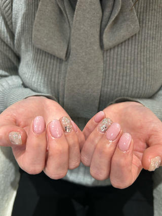 ネイル koyuki.🍓 博多/フィルインのネイルデザイン