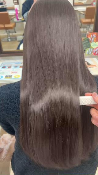 ロング カラー DAIKI/レイヤー カット/縮毛矯正のヘアスタイル