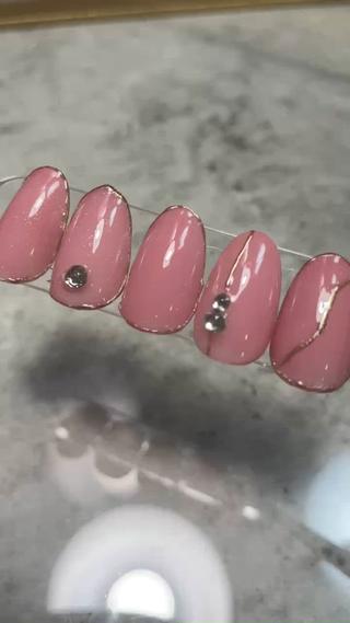 春ネイル！ピンクアンドゴールドアート 