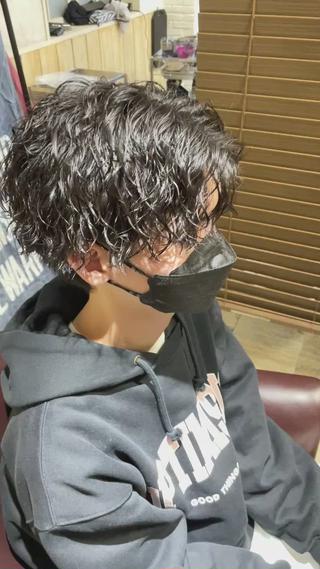 ショート メンズ 🌞メンズパーマ ONOE💈のヘアスタイル