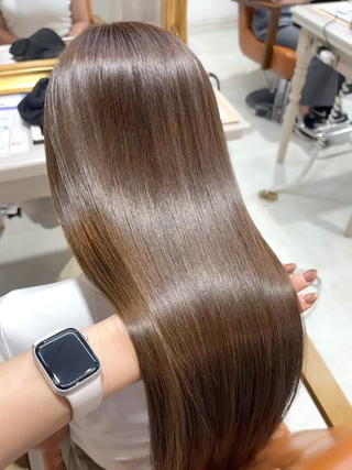 つやつやベージュカラー 