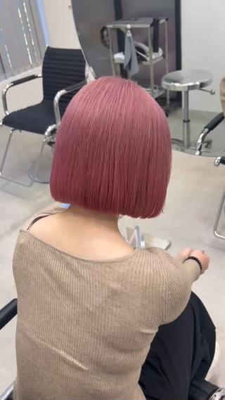 ショート llwy所属・🌺名古屋ハイトーン デザインSOLA🌺のヘアスタイル