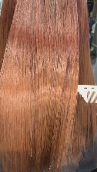 セミロング ディレクター鮫島 俊介のヘアスタイル