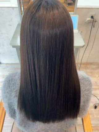 ワンカラーで艶感、透明感のある仕上がりにできます!