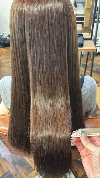ツヤサラ美髪縮毛矯正 