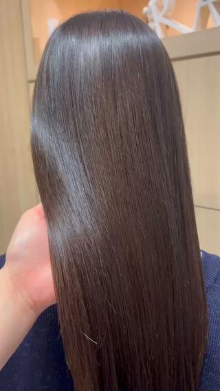 ロング yuzua/オリーブ /透明感/レイヤーのヘアスタイル