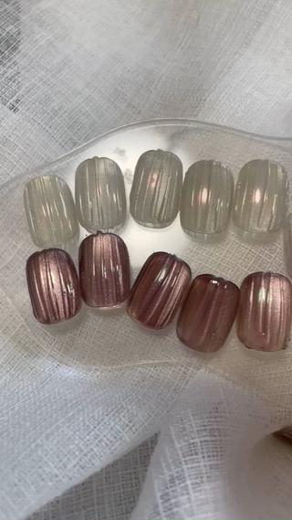 バカラネイル

#ぷるまぐ#うるぱ#マグネットネイル
#バカラネイル#ちゅるんネイル
#トレンドネイル 