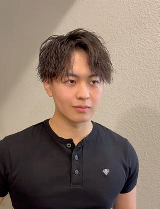 パーマ メンズ メンズハイトーン特化 てるぼうのヘアスタイル