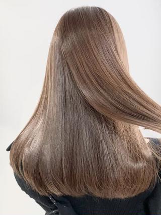 髪質改善　透明感　ベージュ　グレージュ　オリーブカラー 