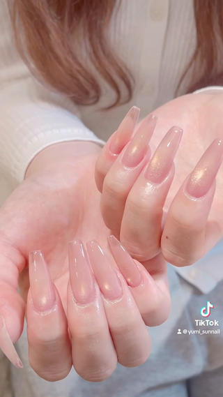 #大人ネイル#Y2kネイル##初夏ネイル#高級感ネイル #チークネイル#ガーリーデザイン#ワンホンデザイン #韓国風ネイル #マグネットネイル #マグネットネイルデザイン #マグネットフレンチ#チップ長さ出し#池袋ネイル #個性派ネイル#定額ネイル#長さ出し#手綺麗に見えるネイル 