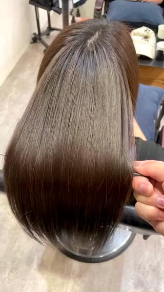 ロング RIKU 髪質改善/縮毛矯正のヘアスタイル