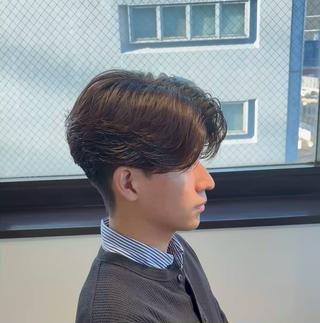 パーマ メンズ 心櫻/メンズパーマ/ ニュアンス/フェザーのヘアスタイル