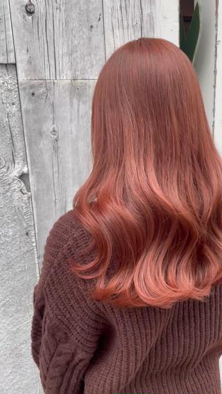 ロング 《髪質改善 UN BLEACH》のヘアスタイル