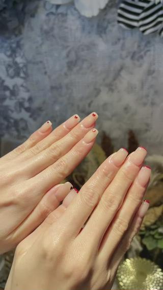 ミディアム めぐみのネイルサロン 惠のネイルデザイン