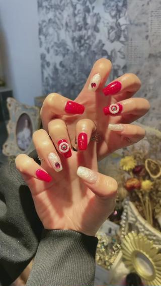 ミディアム めぐみのネイルサロン 惠のネイルデザイン