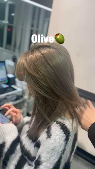 [西院/西院髪質改善/ダブルカラー/レイヤーカット/縮毛矯正/ブリーチ/ベージュ/前髪/顔周り] 