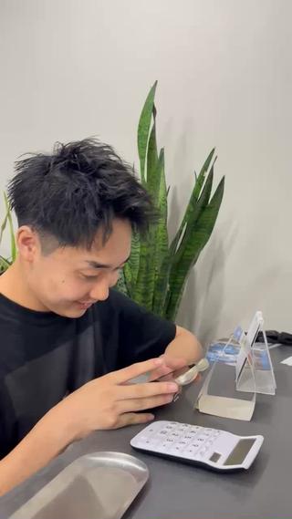 秋におすすめアップバングショート 