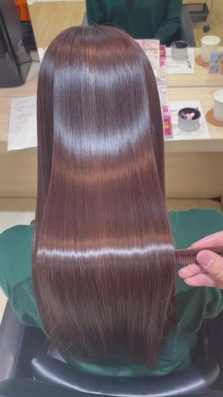 髪質改善カラーで最強のまとまりと艶感がでます！ 