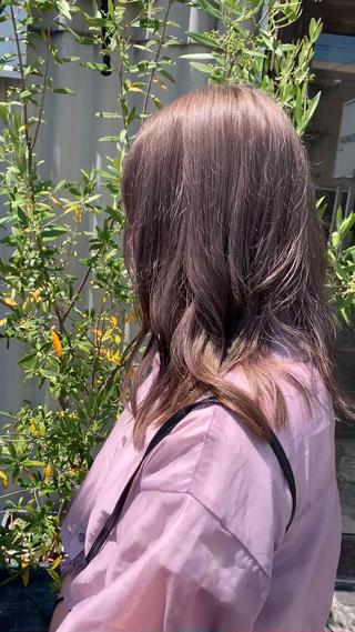 グレージュカラー 