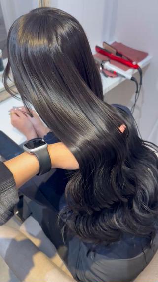 ロング カラー 赤み無し柔らかカラー 【梅田】madokaのヘアスタイル