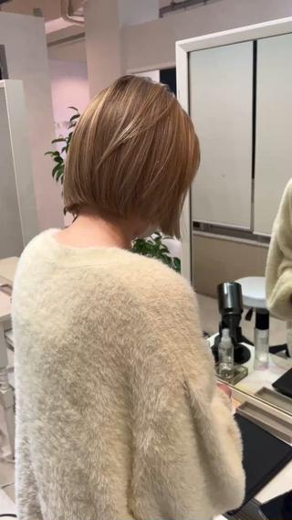 ショート カラー 赤み無し柔らかカラー 【梅田】madokaのヘアスタイル