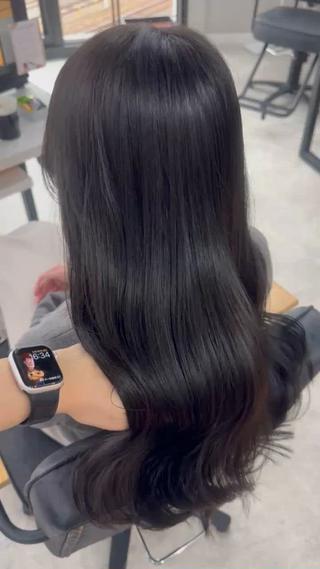 ロング カラー 赤み無し柔らかカラー 【梅田】madokaのヘアスタイル