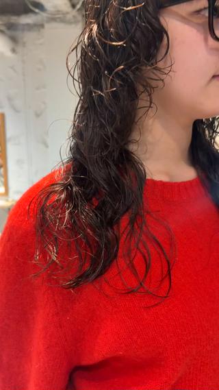 ミディアム カラー パーマ レイヤー×初 パーマ|hinakoのヘアスタイル