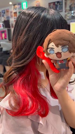 にじさんじ 三枝明那 推しカラー アニメカラー インナーカラー  ケアブリーチ レッド 赤 ロング レイヤーカット 