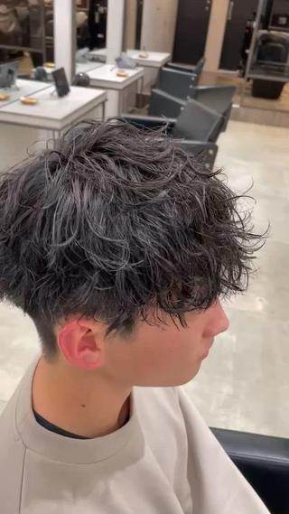 ショート パーマ メンズ メンズ特化🔥 金子直斗のヘアスタイル