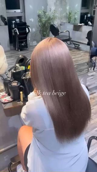 ブリーチありミルクティーカラー
髪質改善トリートメントつき 
