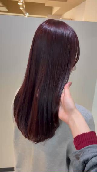 セミロング カラー ハナダ メイのヘアスタイル
