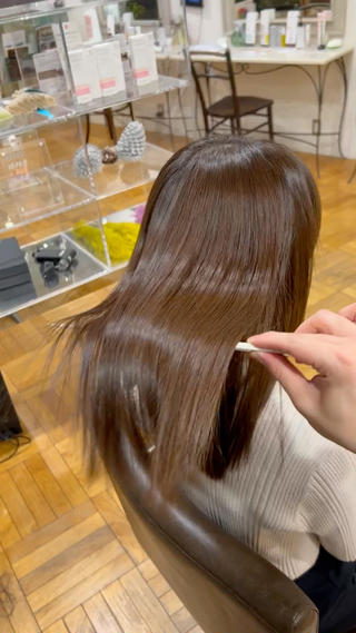 綺麗に長さを切ってツヤツヤにします！ 