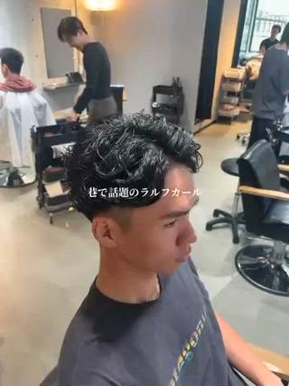 パーマ メンズ 韓国&メンズウルフ 高森蓮のヘアスタイル