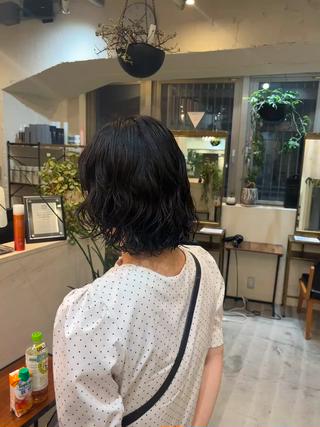 動きのあるニュアンスパーマ