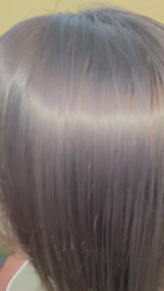 フローディアプレミアムシリーズトリートメントでブリーチしてもツルツルつやつや♪
オラプレックストリートメントをたっぷり配合いたします 