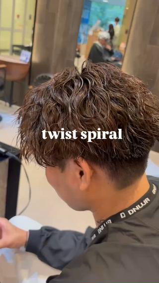 カール強めツイストスパイラル
パーマはセット必須です 