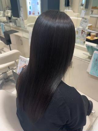 オリーブグレージュ 