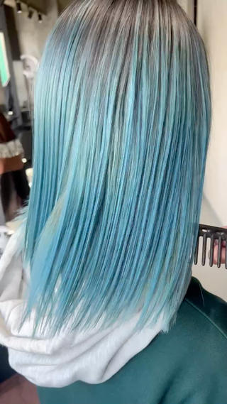 ミディアム カラー mimiiy梅田 中崎町ハイトーンのヘアスタイル