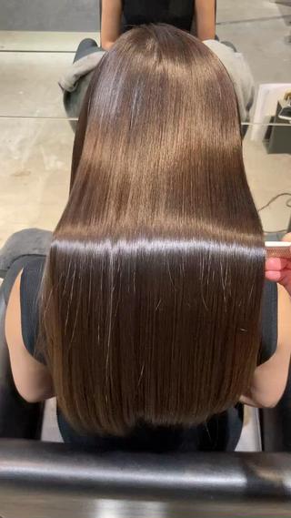 ロング 自然で柔らかい縮毛 矯正✨松尾郁哉のヘアスタイル