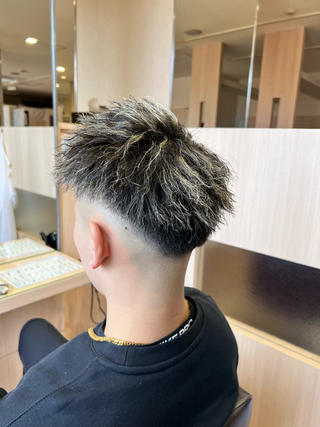 ショート パーマ メンズ revebyfirst所属・黒沢 航汰のヘアスタイル
