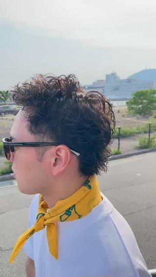 ショート パーマ メンズ 西岡 勇人のヘアスタイル