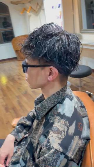 パーマ メンズ 西岡 勇人のヘアスタイル