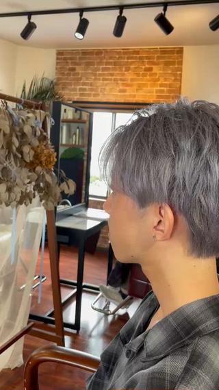 ショート カラー メンズ 西岡 勇人のヘアスタイル