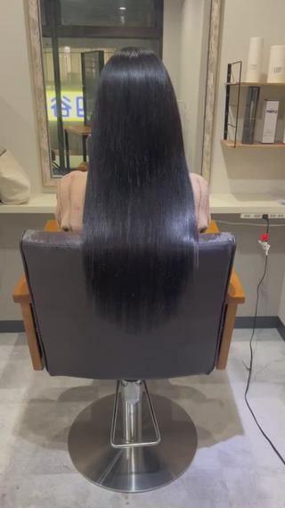 ロング ララモアナ naru.のヘアスタイル