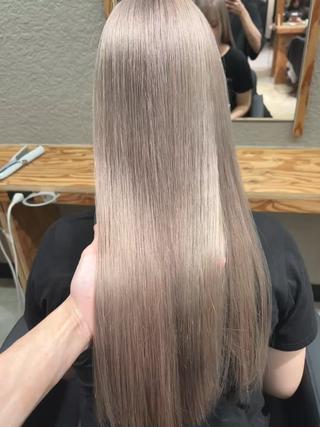 ホワイトミルクティーカラー