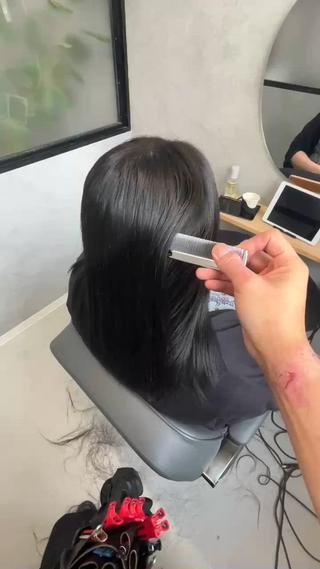 ミディアム 透明感カラー特化/ 顔まわり特化/辻部のヘアスタイル