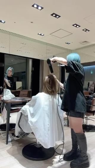 ミディアム SHION/銀座 まとまるカット🩵のヘアスタイル