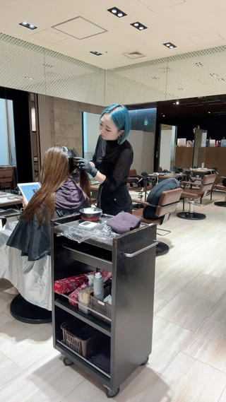 ロング カラー SHION/銀座 まとまるカット🩵のヘアスタイル