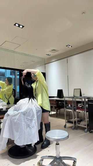 ミディアム SHION/銀座 まとまるカット🩵のヘアスタイル